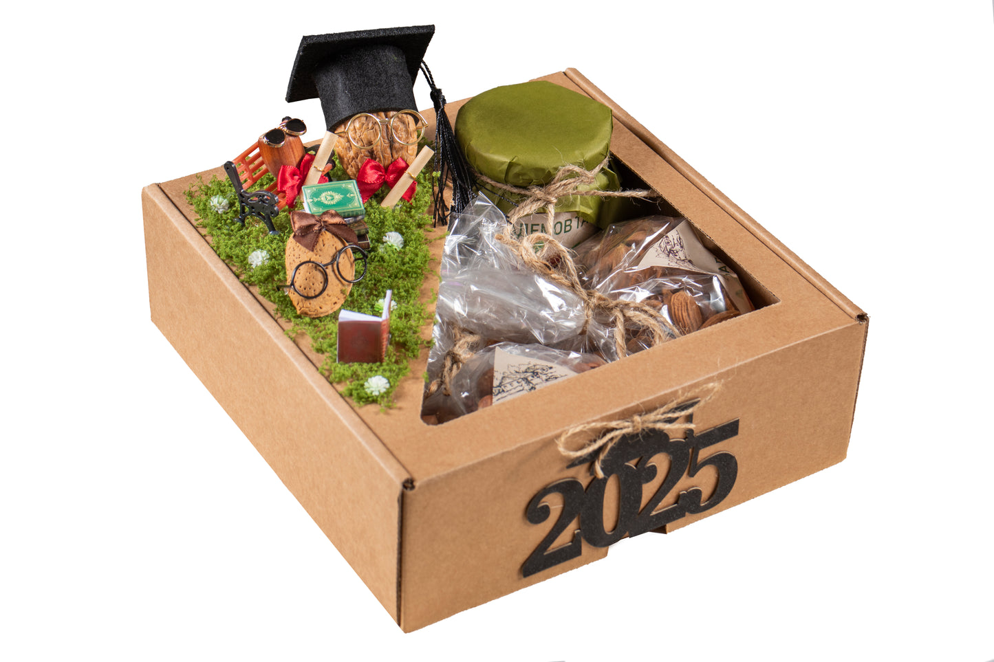 Подарък за дипломиране - голяма кутия - различни дизайни